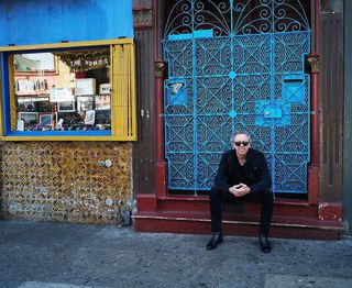 Boz Scaggs goes back to Basics