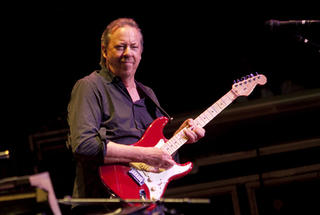 Dukes pay tribute to rock and soul